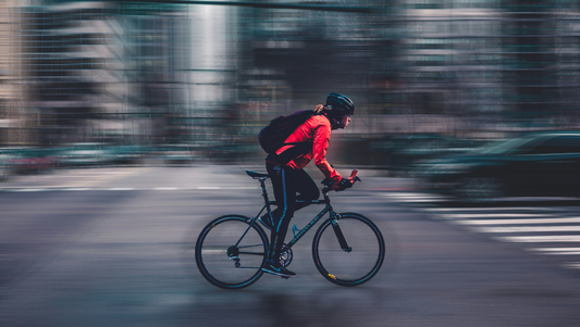 5 Cycling Safety Tips for Urban Riders